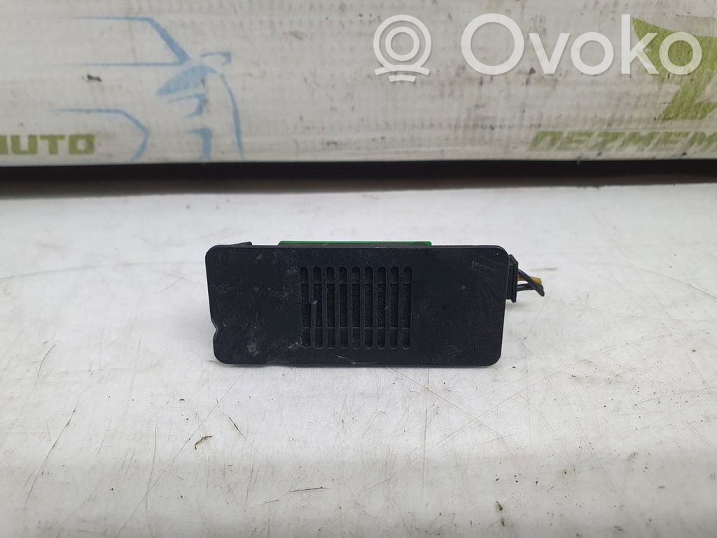 Microphone (bluetooth/phone)   8380319
