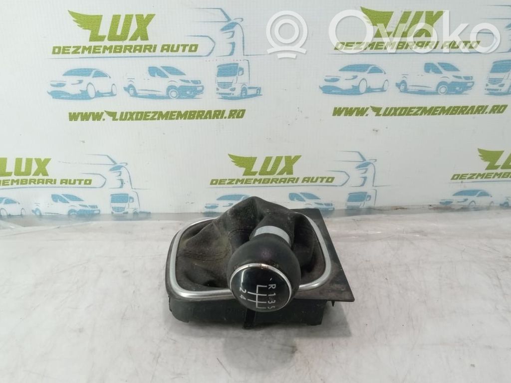Volkswagen Jetta VI Buton/manșon piele manetă schimbător viteze 