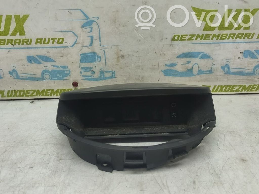 Opel Corsa C Écran / affichage / petit écran 