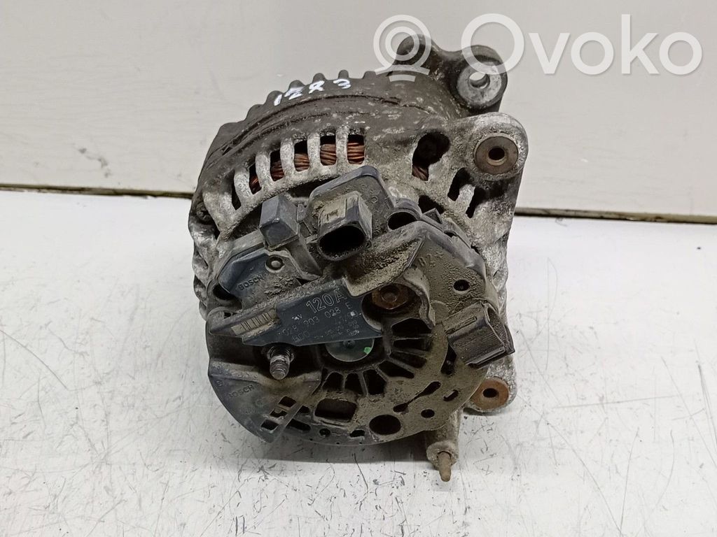 Alternador   028903028E