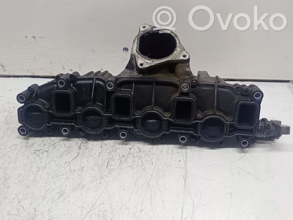Volkswagen PASSAT B6 Collettore di aspirazione 