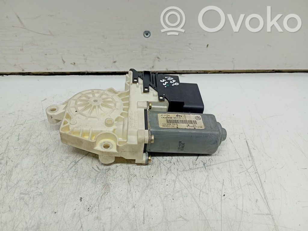 Volkswagen Golf V Motor macara geam ușă spate