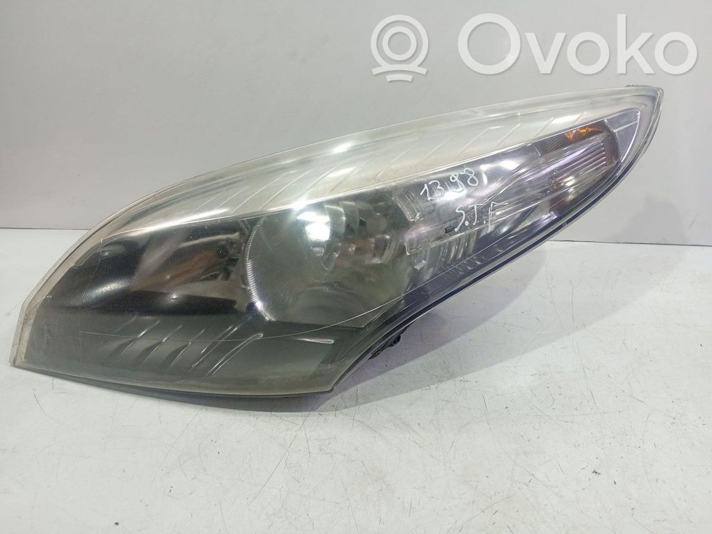 Renault Megane III Lampa przednia 