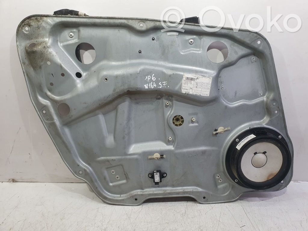 Mercedes-Benz ML W164 Elektryczny podnośnik szyby drzwi przednich 