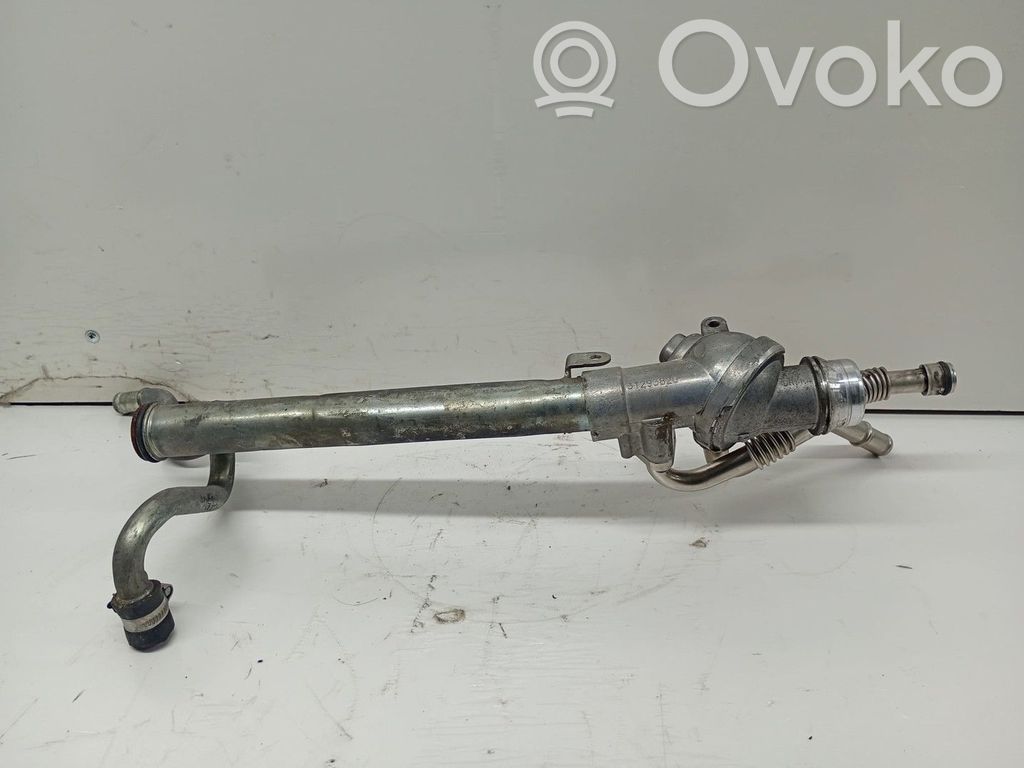 Volvo XC60 Conductă/furtun lichid de răcire motor 