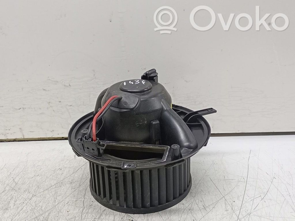 Skoda Octavia Mk2 (1Z) Motorino ventola riscaldamento/resistenza ventola