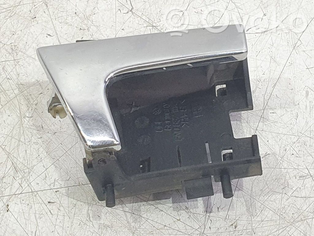 Volkswagen Polo VI Mâner interior ușă spate 