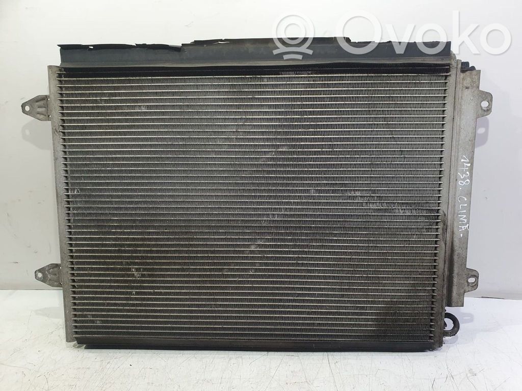 Volkswagen PASSAT B6 Radiator răcire A/C (condensor) 