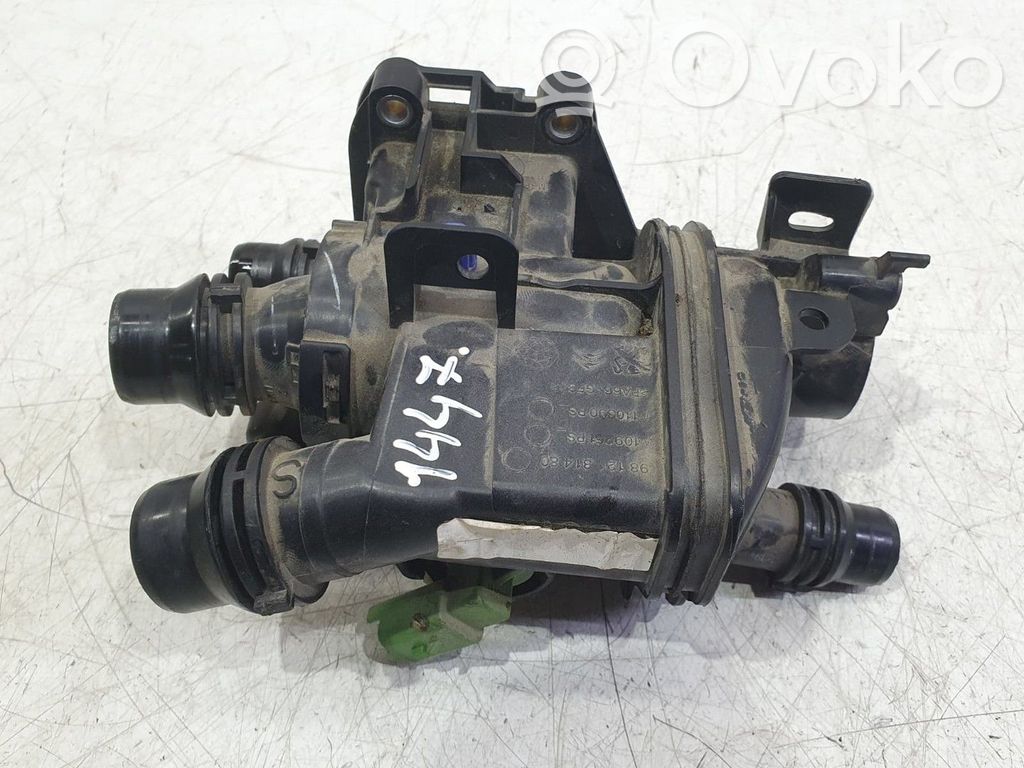 Citroen C4 III e-C4 Boîtier de thermostat