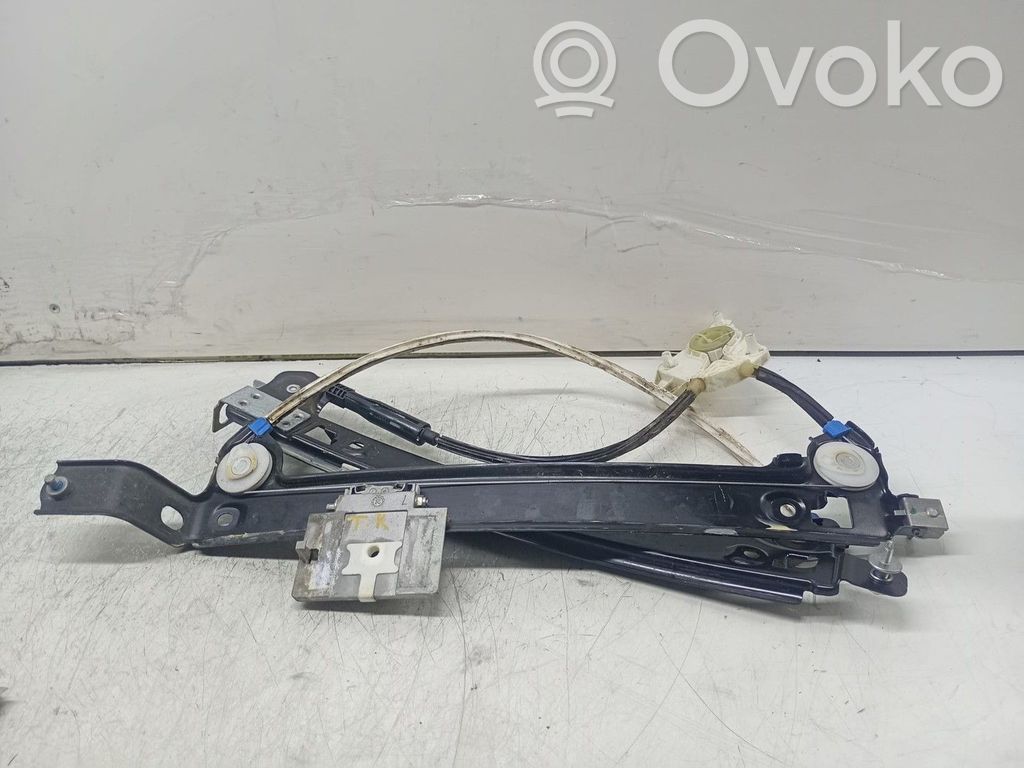 Regulador de puerta trasera con motor