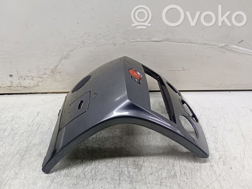 Renault Clio III Element deski rozdzielczej 