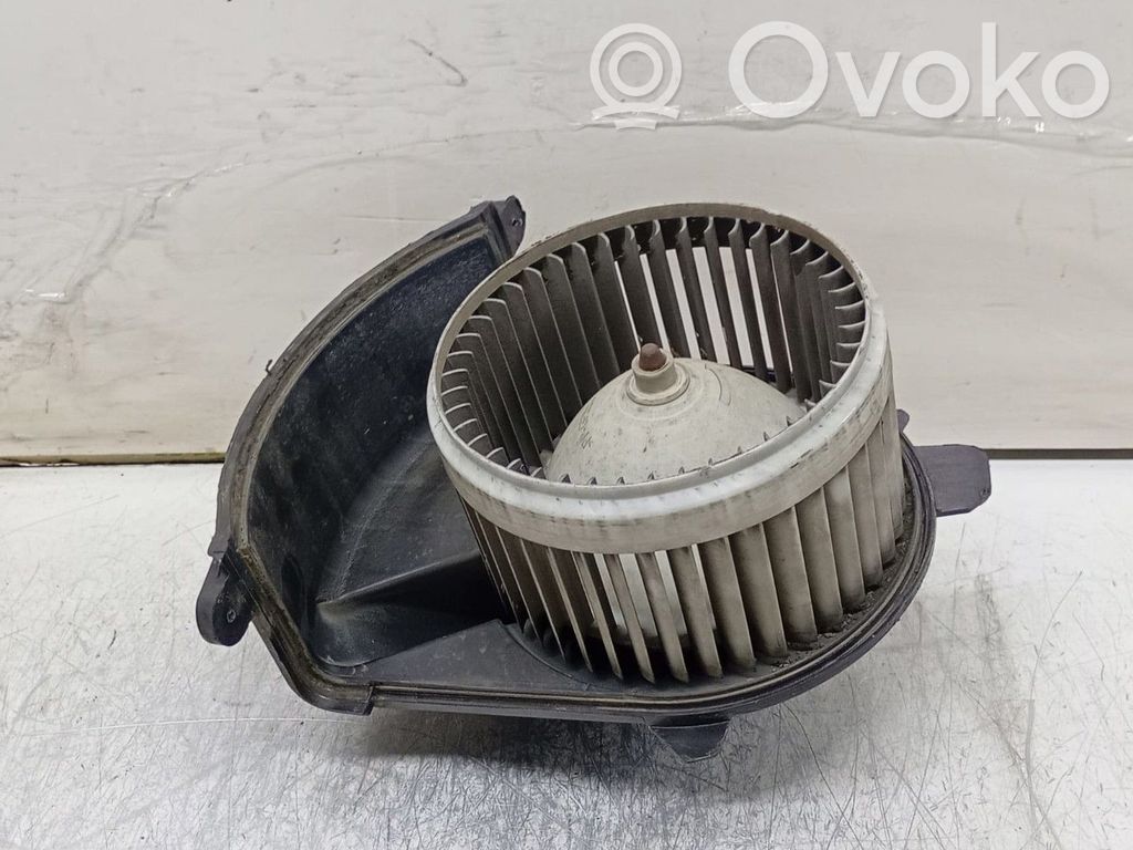 Renault Master III Motor aerotermă/rezistor ventilator 