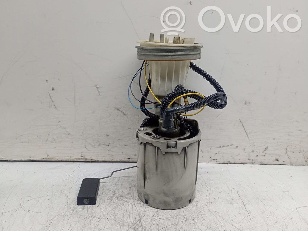 Audi A4 S4 B6 8E 8H Pompe à carburant