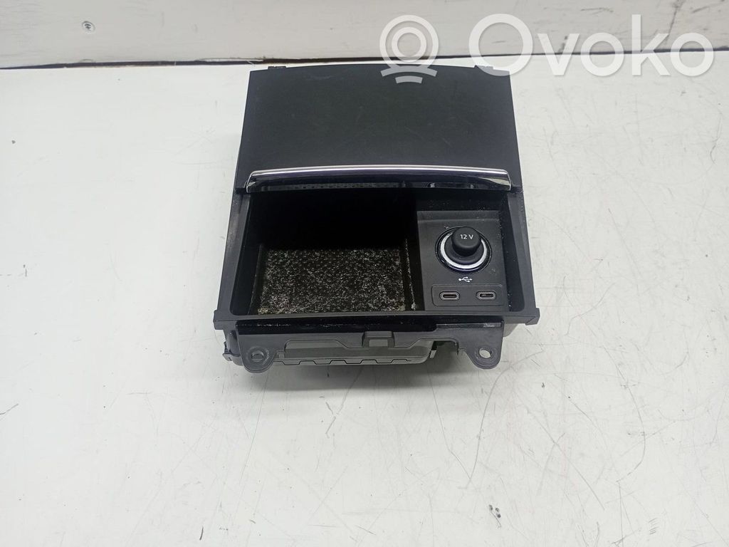 Skoda Karoq Cornice cruscotto