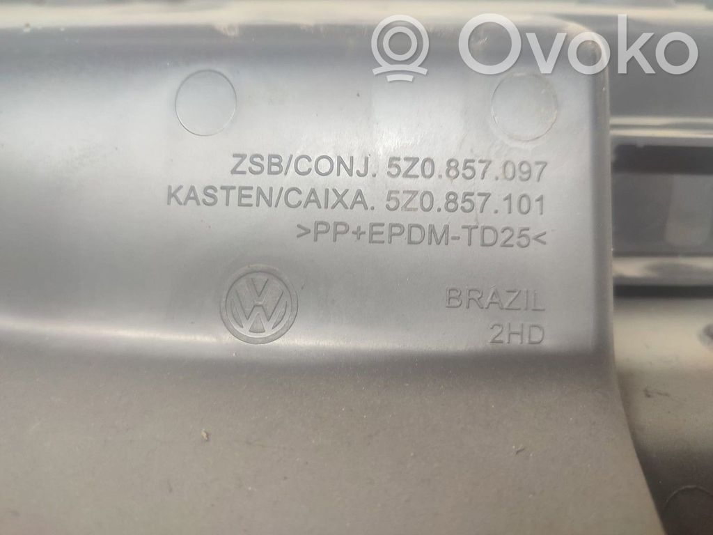 Volkswagen Fox Boite à gants