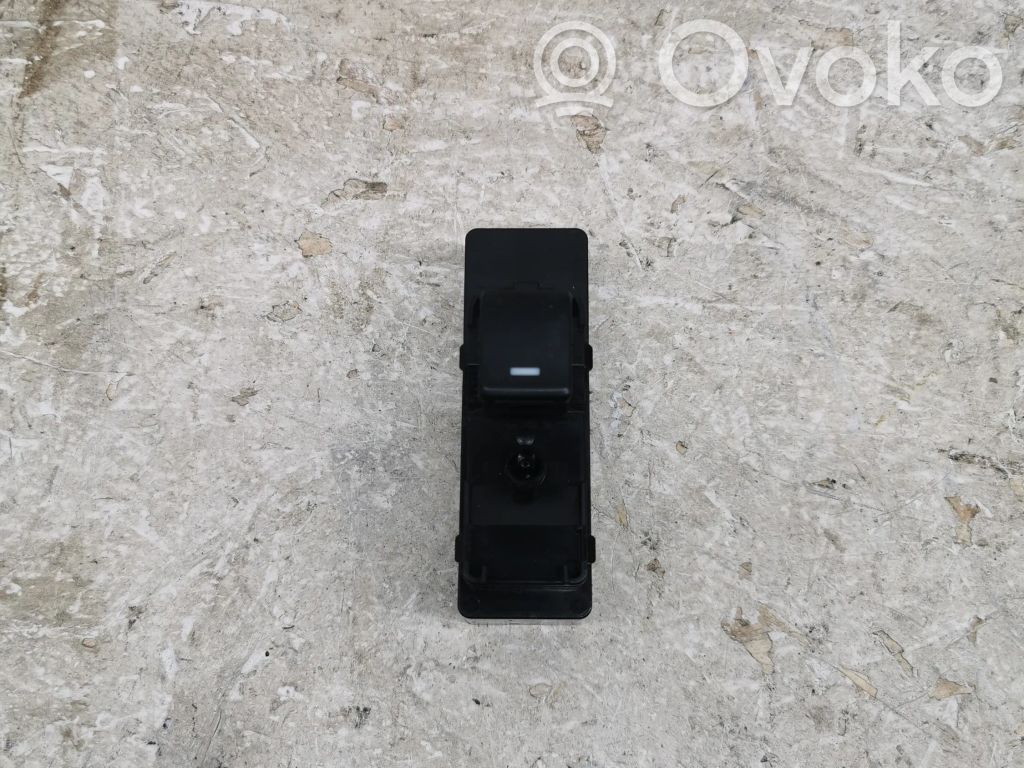 Mazda 3 II Electric window control switch 