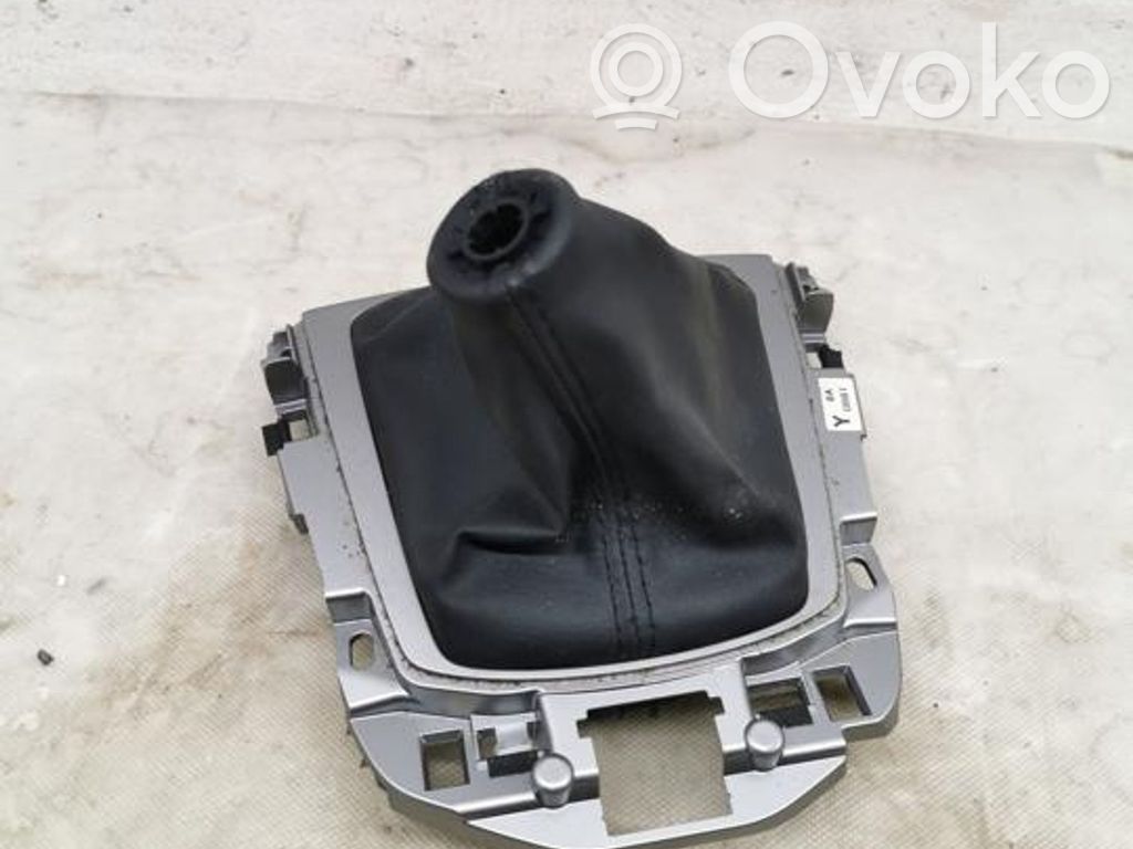 Mazda CX-3 Verkleidung Schaltknauf Schalthebel Wählhebel 