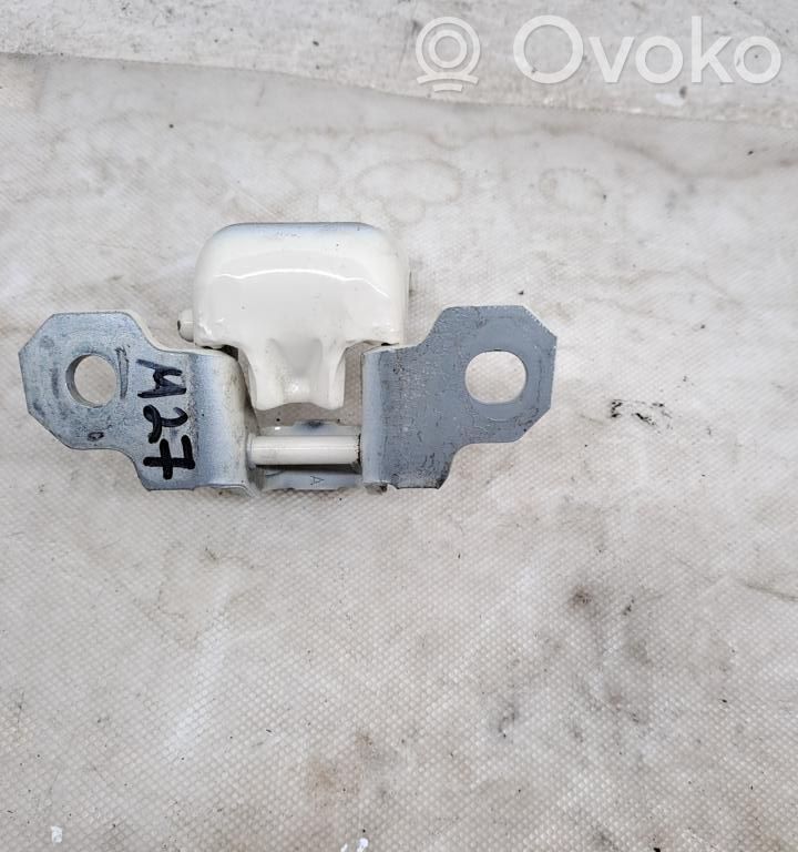Renault Captur Rear door upper hinge 