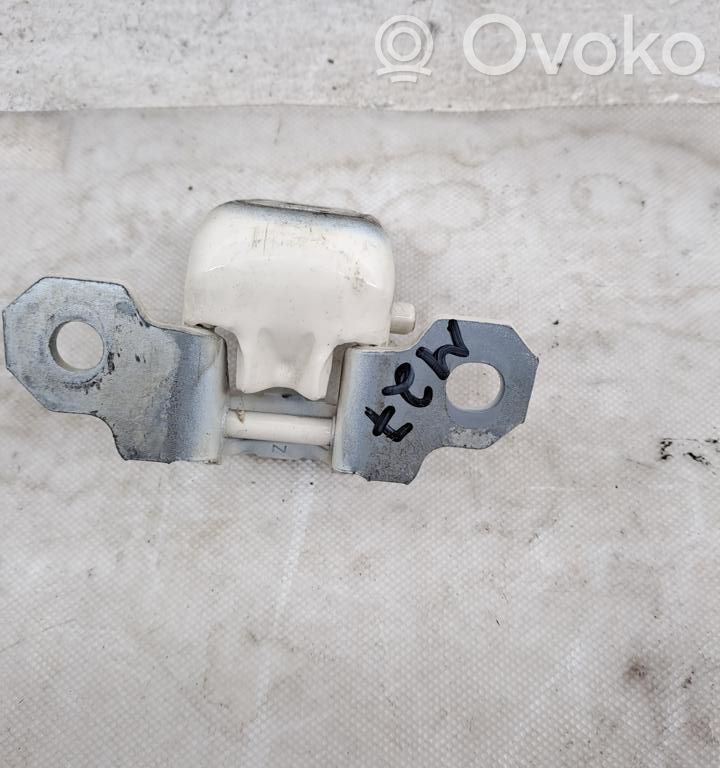 Renault Captur Rear door upper hinge 