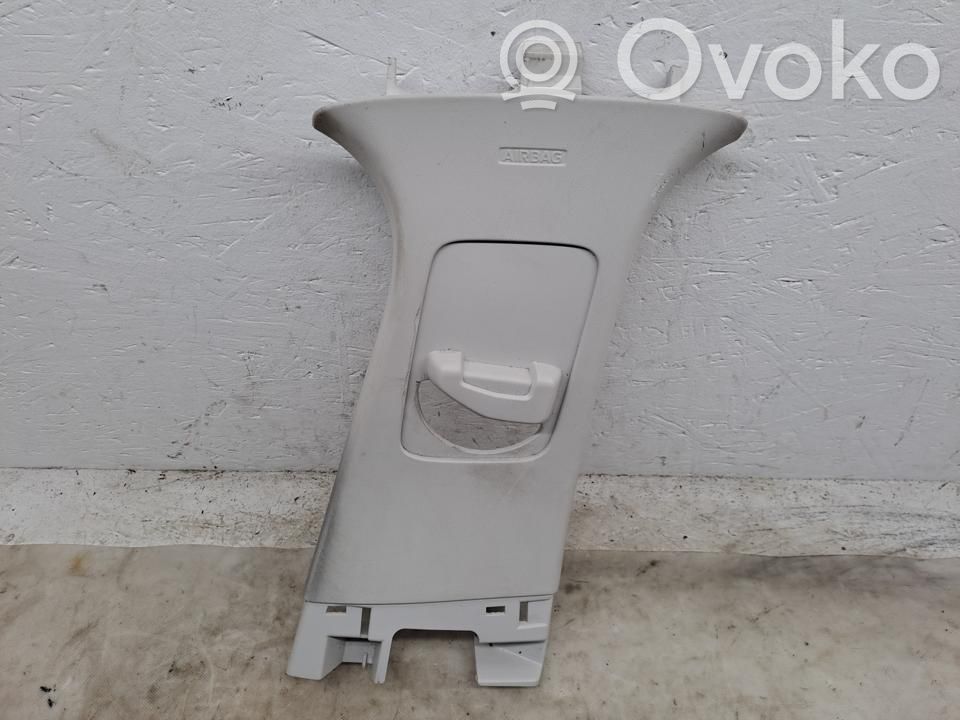 Ford Focus Pilar (B) (superior) 