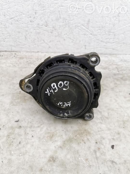 BMW X3 F25 Engine mount bracket 