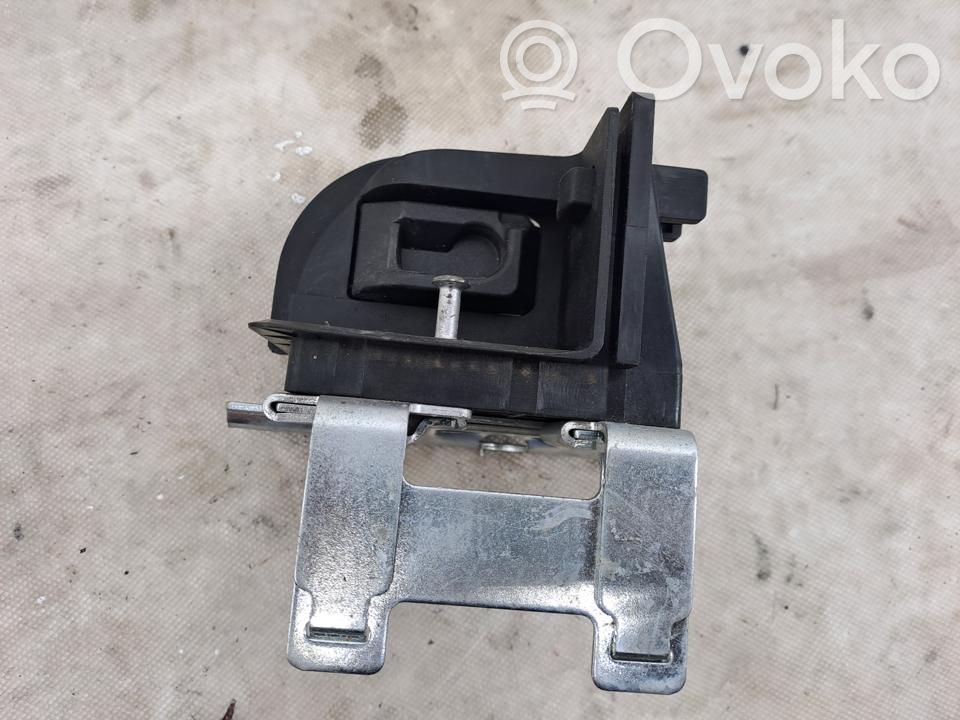 BMW X3 F25 Staffa di montaggio copertura ripiano portaoggetti 