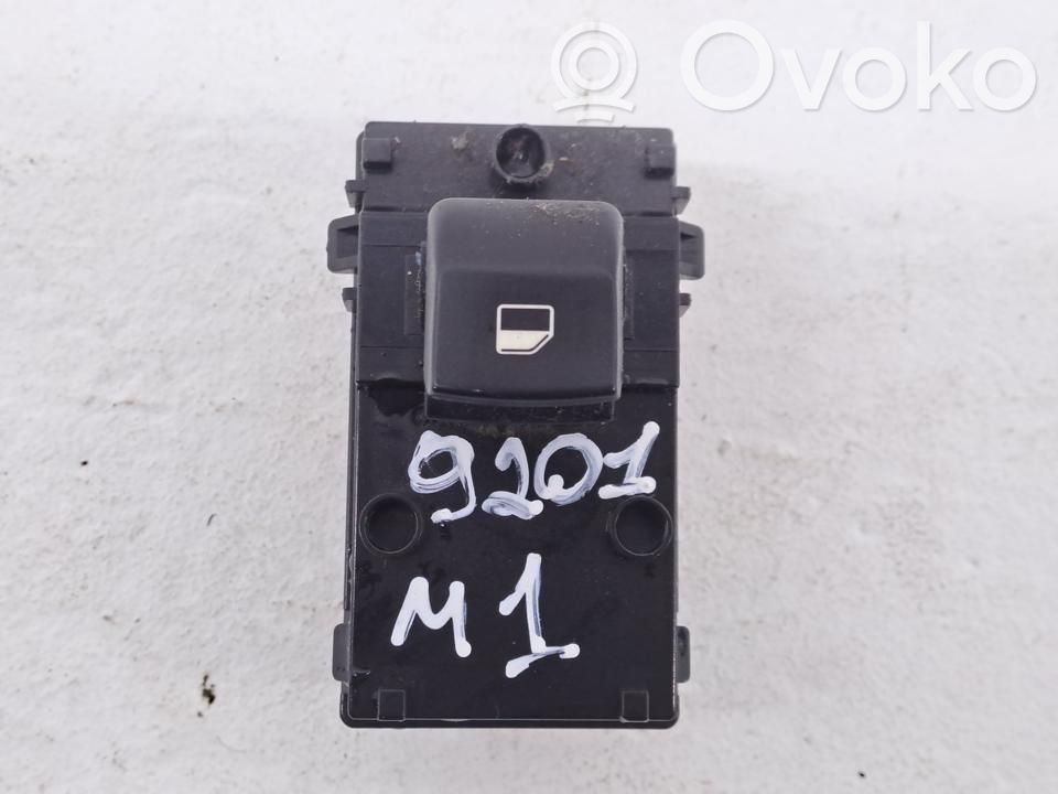 KIA Ceed Electric window control switch 