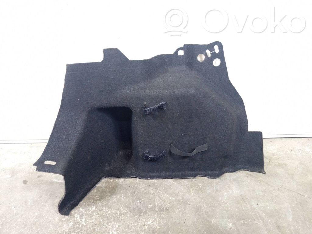 Ford Fiesta Boczek / Tapicerka boczna bagażnika 