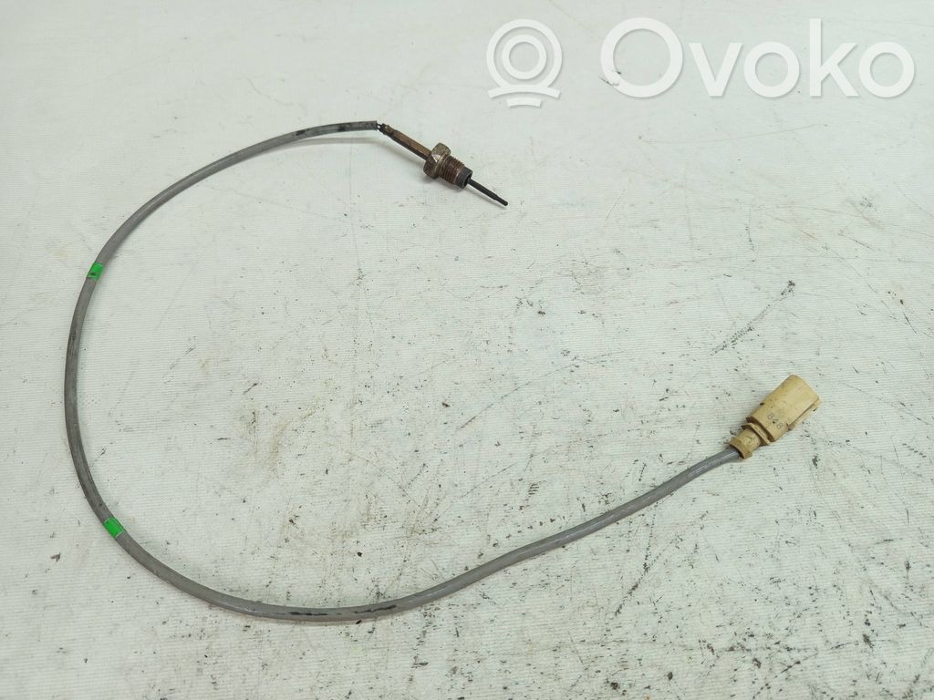 Volkswagen PASSAT B8 Exhaust gas temperature sensor 