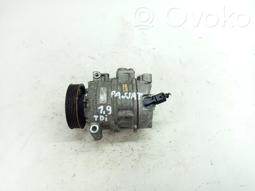 Volkswagen PASSAT B7 Air conditioning (A/C) compressor (pump) 