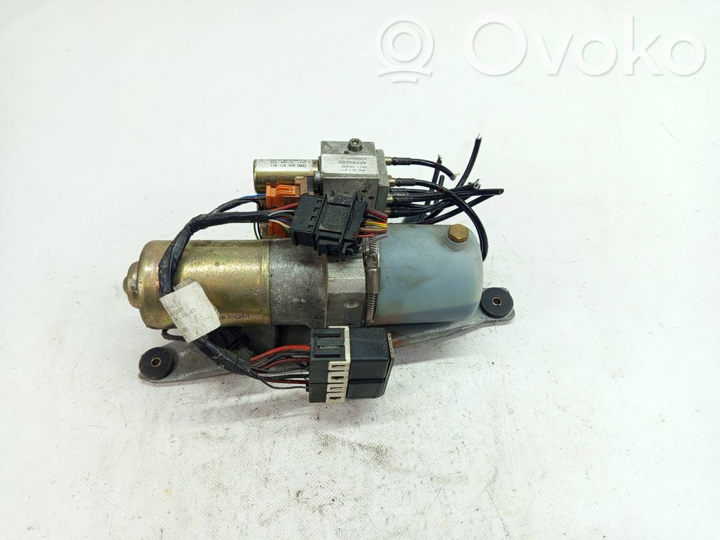 Audi A4 S4 B6 8E 8H Pistón principal del techo descapotable 