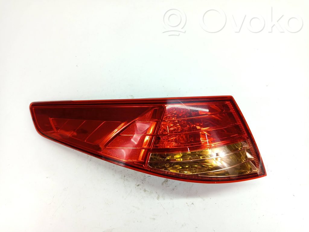 KIA Optima Rear/tail lights 