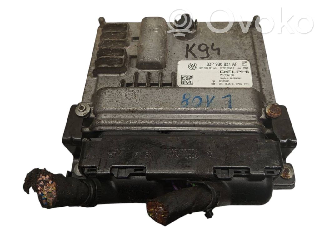 Skoda Fabia Mk2 (5J) Engine control unit/module 