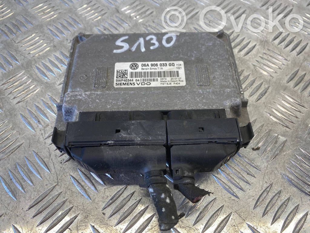 Engine control unit/module   06A906033GQ,5WP40344