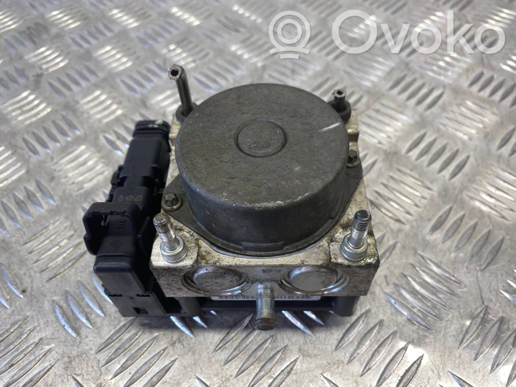 Nissan Micra Bomba de ABS 