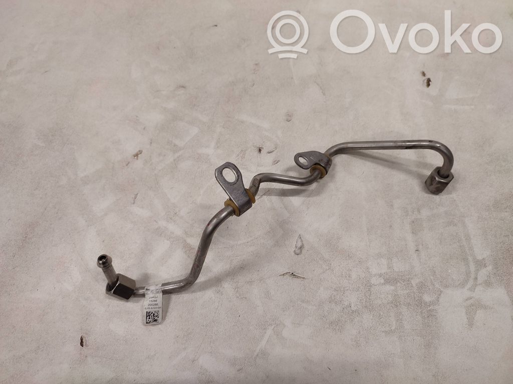 Ford Mustang VI Fuel line pipe 