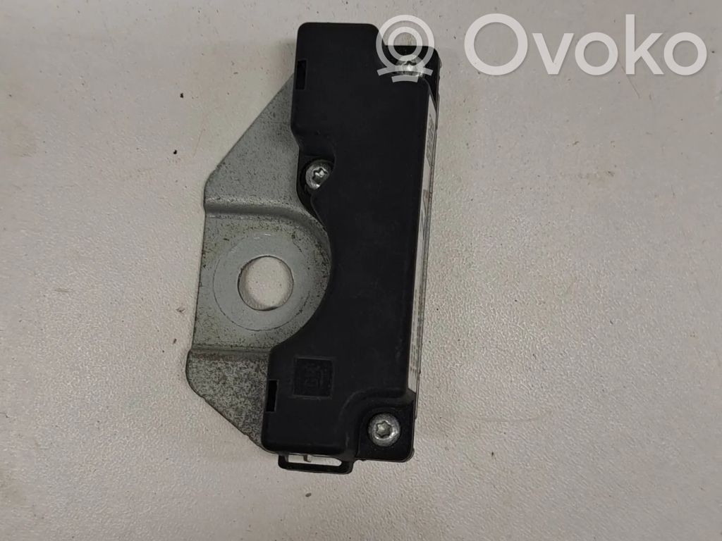Chevrolet Camaro Aerial antenna amplifier 