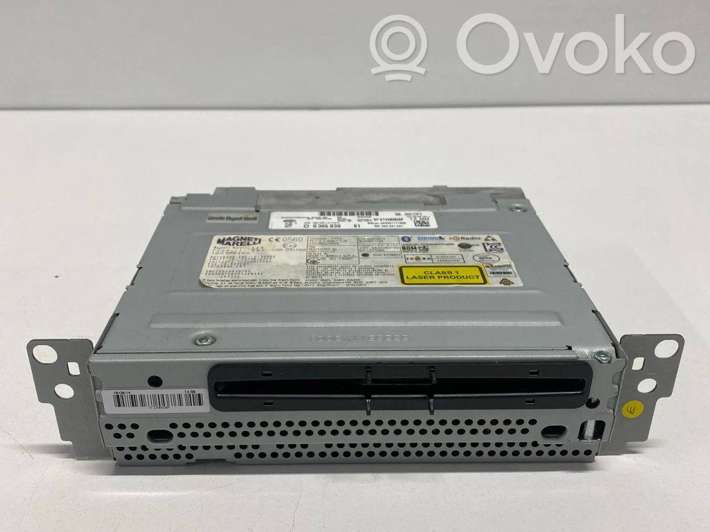 Panel / Radioodtwarzacz CD/DVD/GPS   9365839,0000127813,503551171936,004001007
