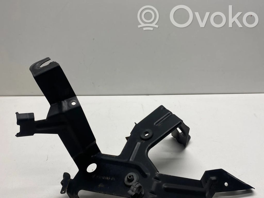 Mercedes-Benz R W251 Other engine bay part 