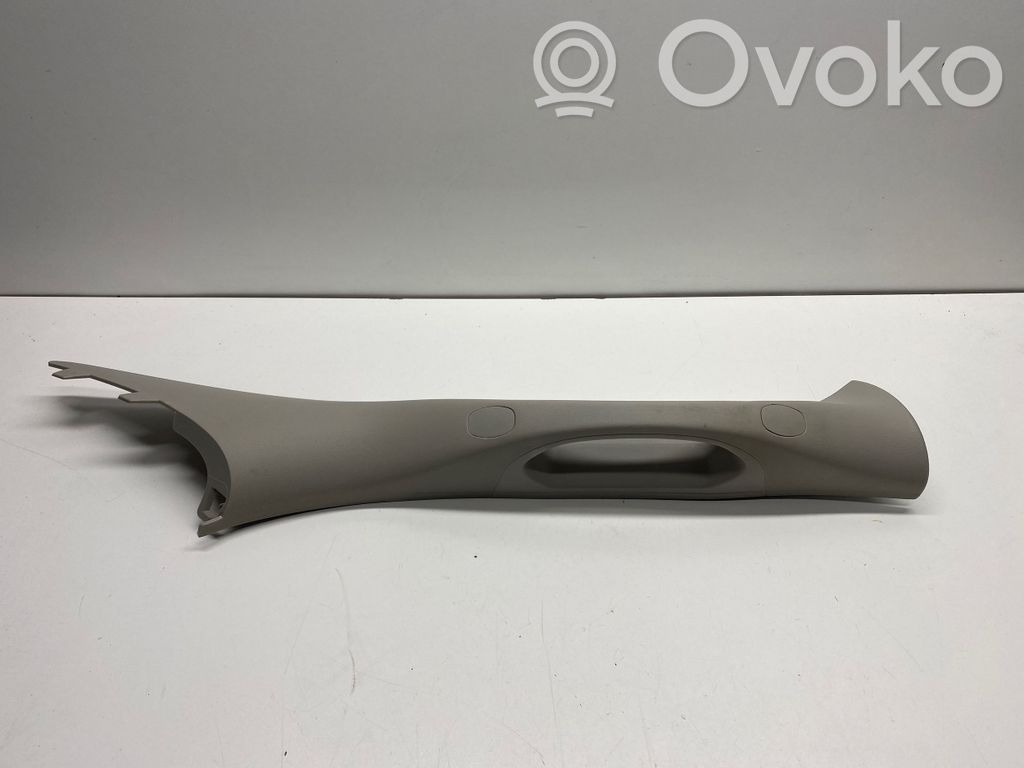 Dodge RAM (A) pillar trim 