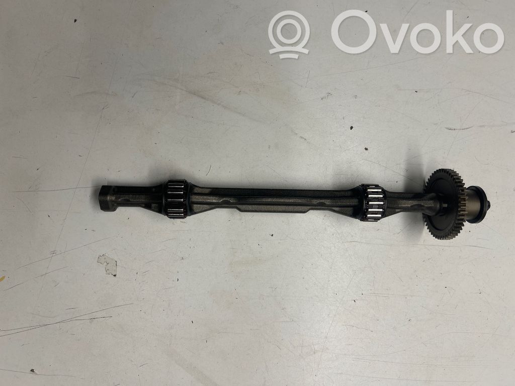 BMW 3 F30 F35 F31 Wałek wyrównoważający 