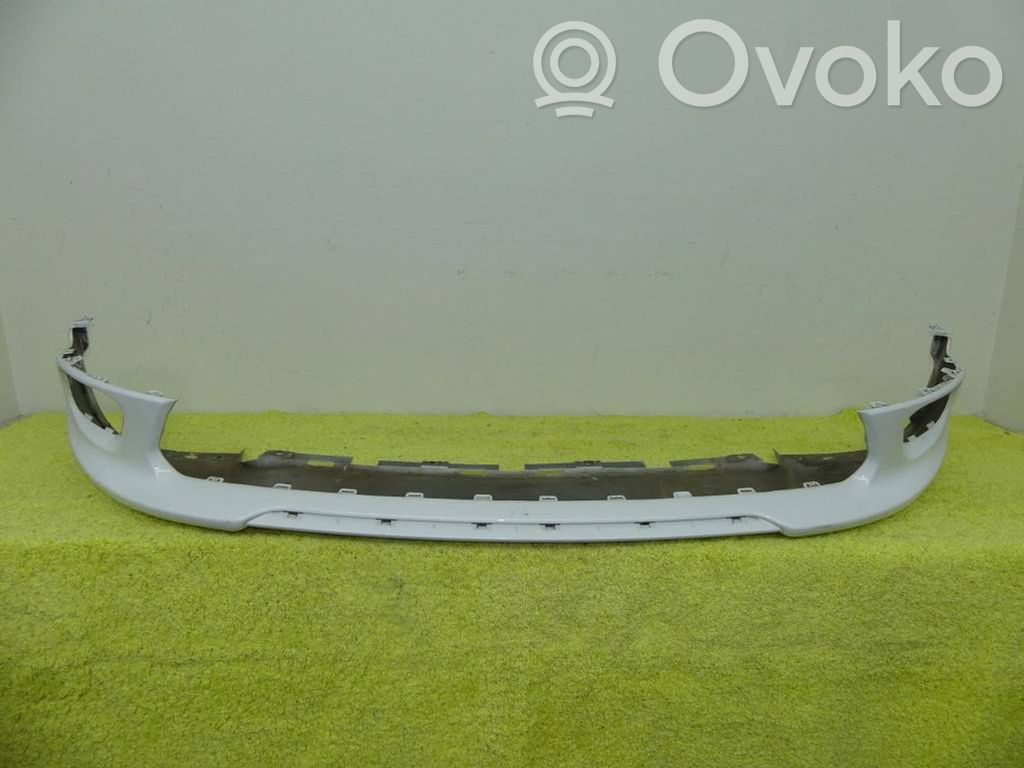 Front bumper   79088
