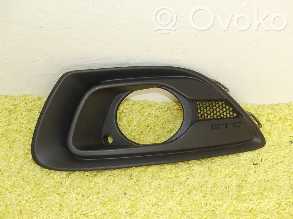 Opel Astra J Mascherina/griglia fendinebbia anteriore 