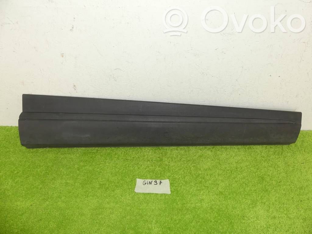 Chery 5/C5 Listwa drzwi przednich 