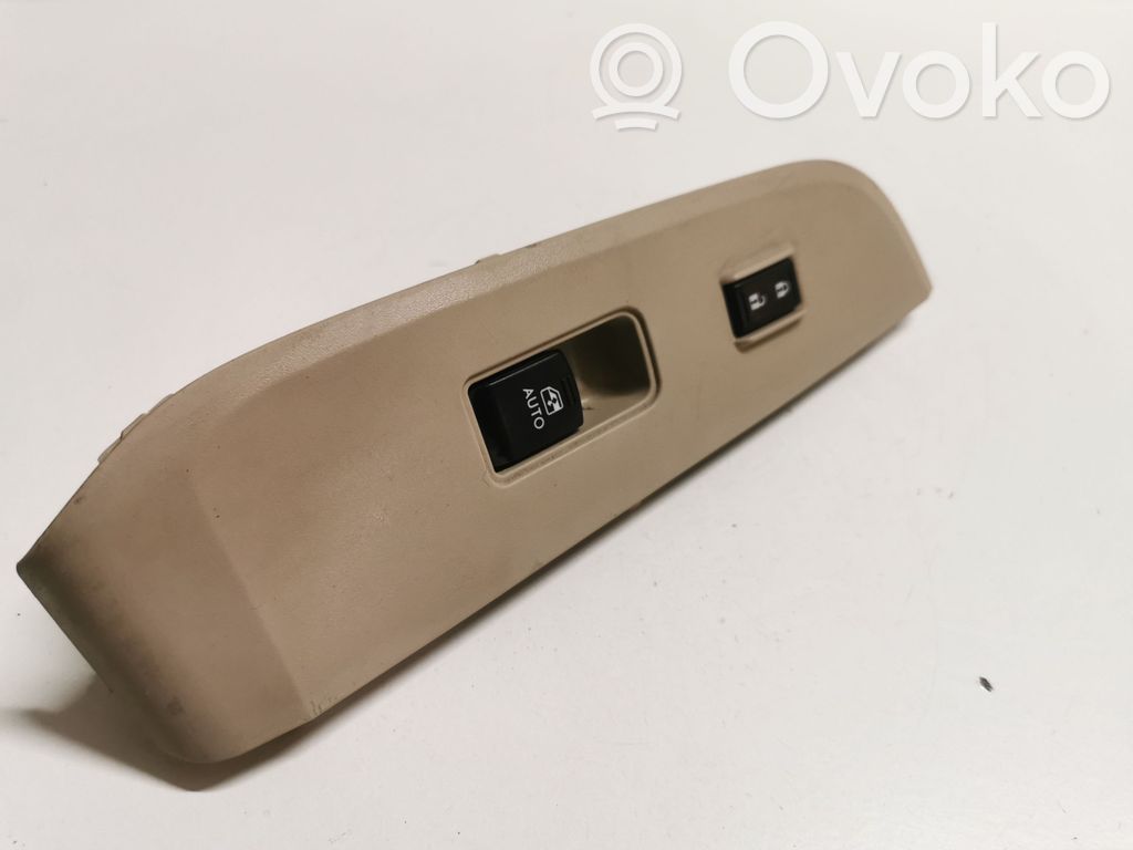 Subaru Outback (BS) Electric window control switch 
