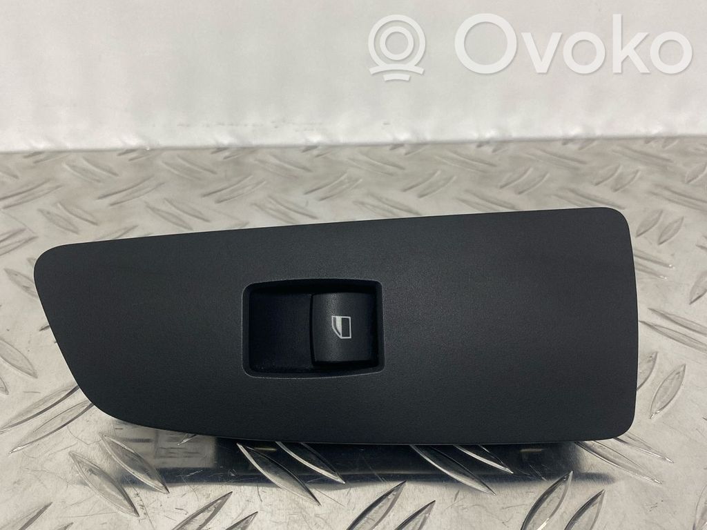 Electric window control switch   6970242