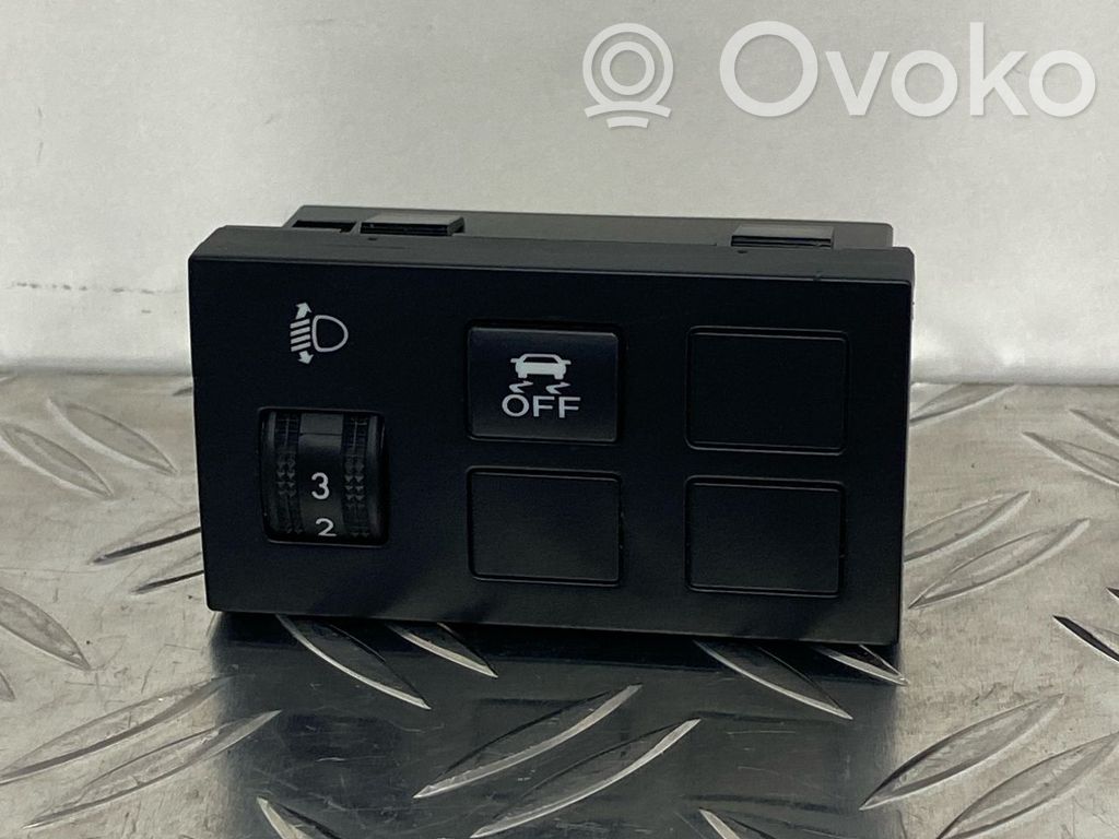 Headlight level adjustment motor   DP7466170