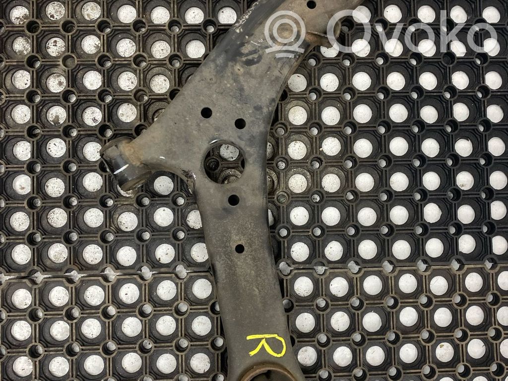 KIA Picanto Front lower control arm/wishbone 
