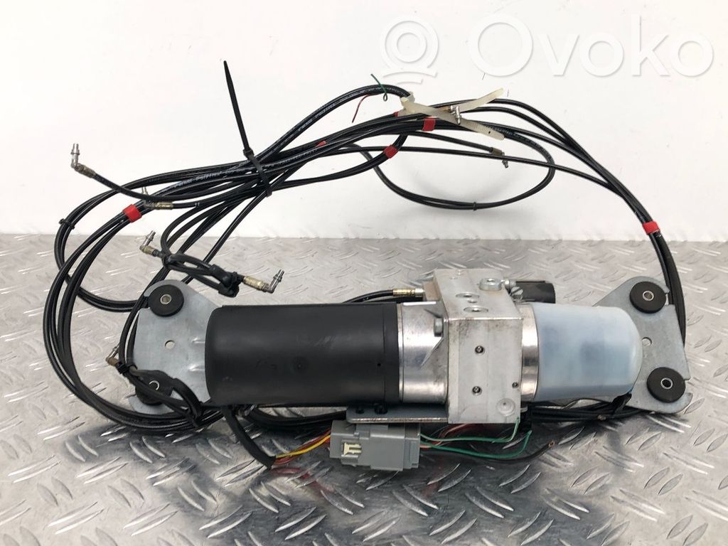 Mitsubishi Colt CZ3 Pagrindinis hidraulinis stogo cilindras 