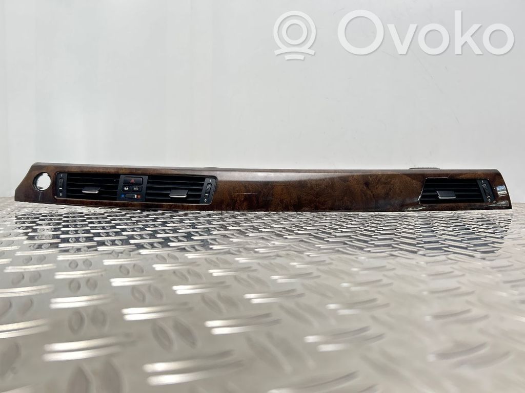 BMW 3 E90 E91 Panelės apdaila 